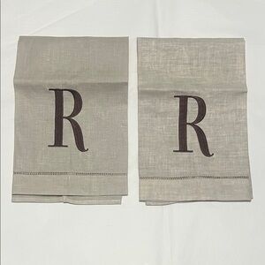 Monogrammed Mudpie Linen Tea Towels with 'R'